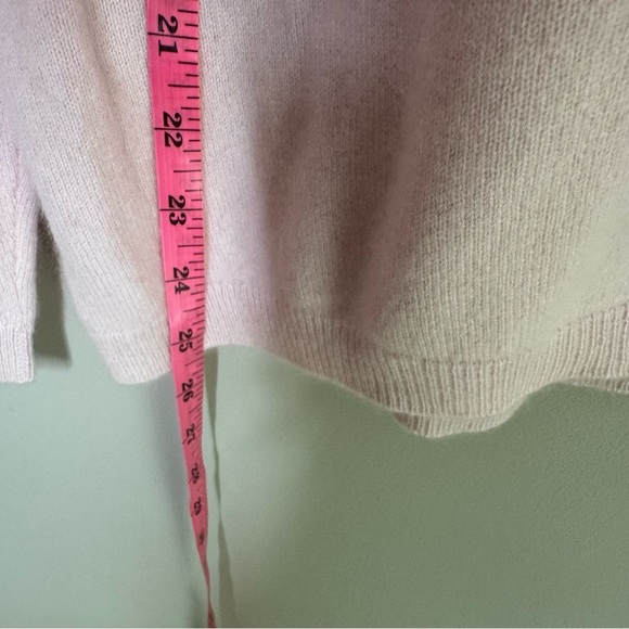 Nordstrom Light Pink Cashmere turtleneck Sweater medium - Picture 6 of 8